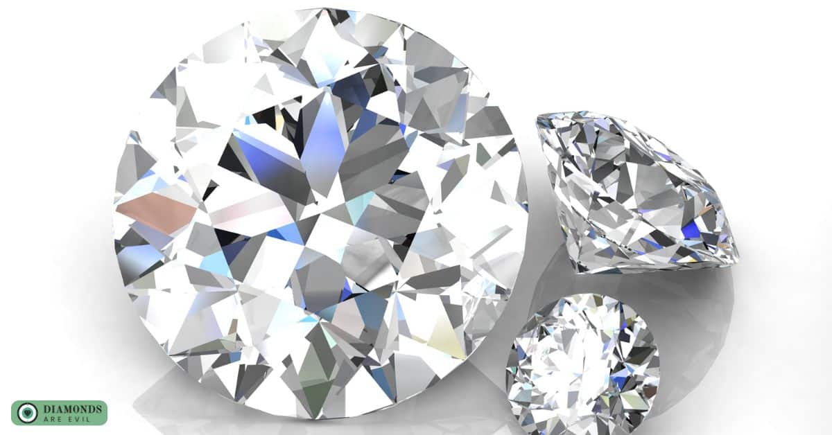 How Inclusions and Blemishes Affect Diamond Clarity