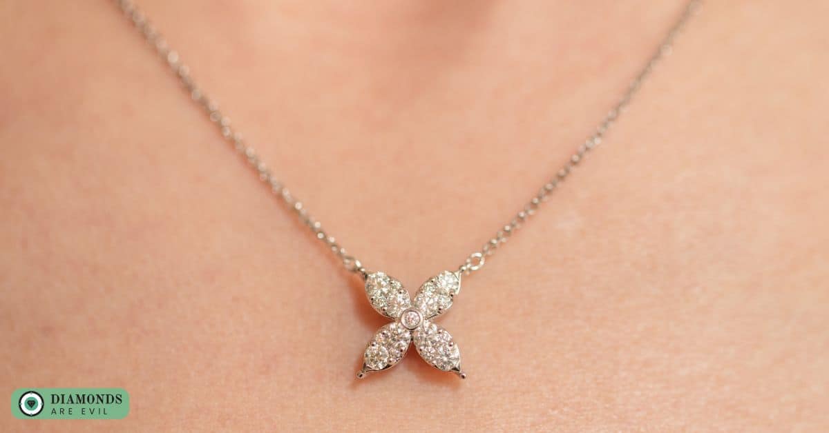 The Pave Necklace