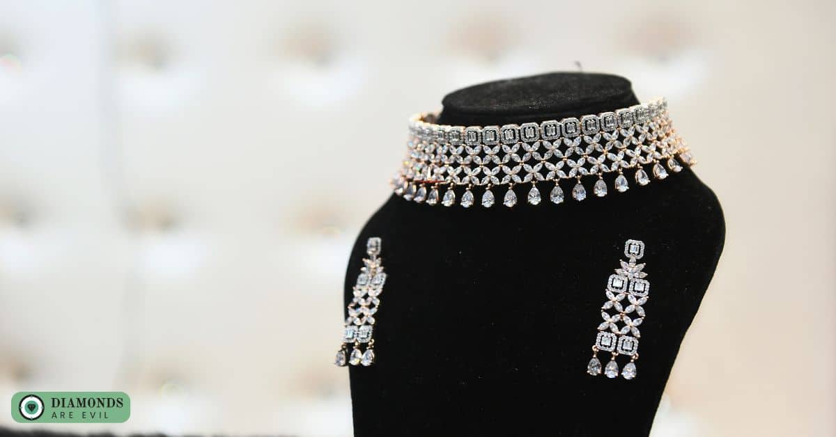Resources to Help Choose the Perfect Diamond Jewelry as a Gift