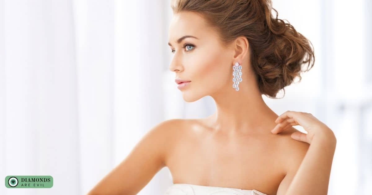 Examples of Innovative Diamond Jewelry Designs for Modern Women