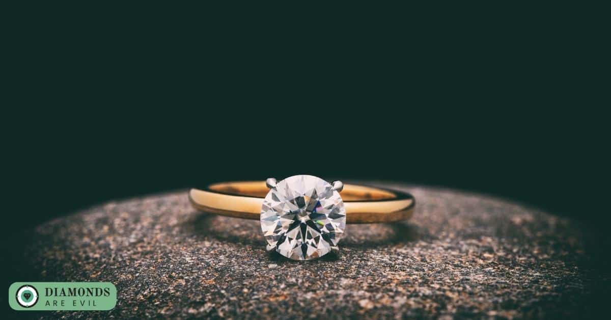 The Importance of Metal Type and Setting When Selecting an Engagement Ring