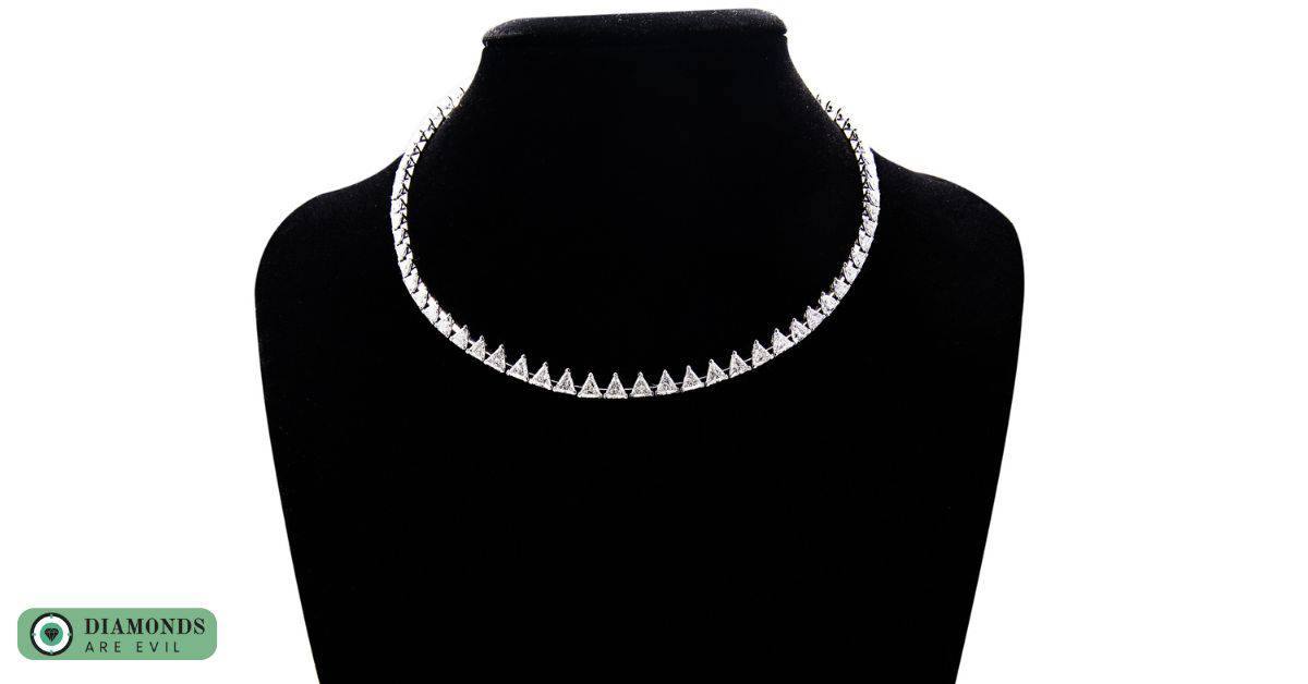 Tips for Choosing the Perfect Diamond Necklace