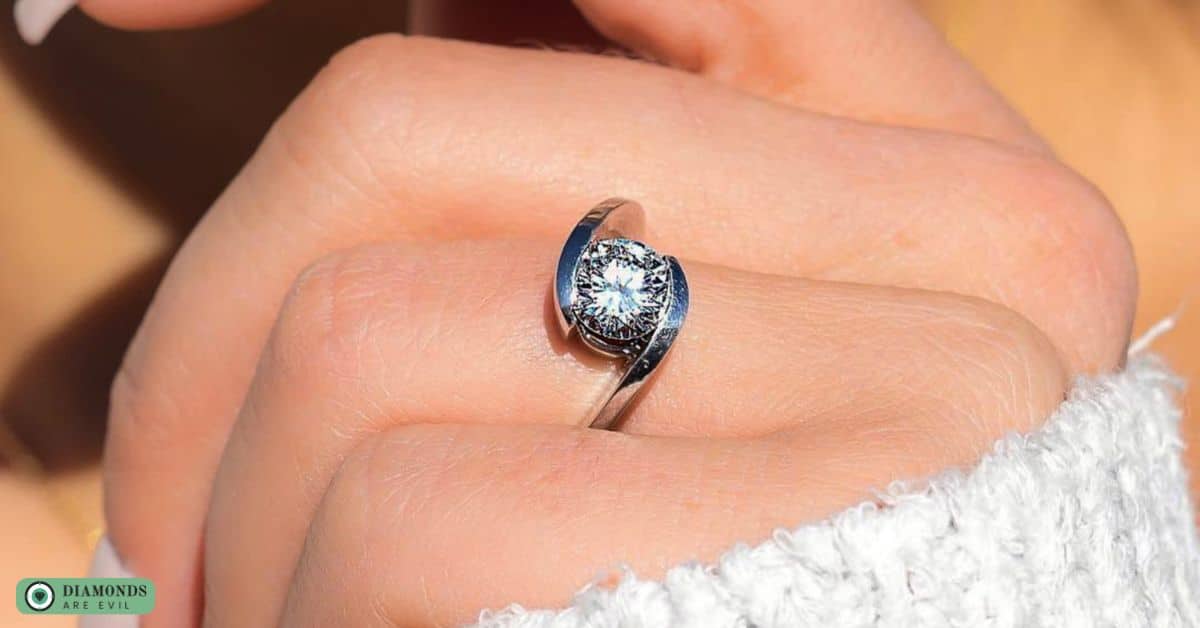 Importance of carat weight on diamond sparkle